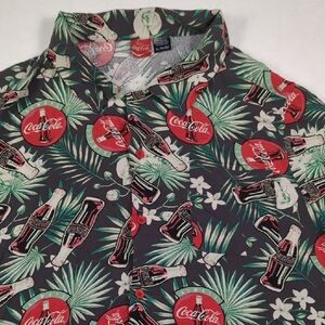 Coca-Cola Glass Bottle Tropical Hawaiian Print Short Sleeve Mens Shirt Size XL